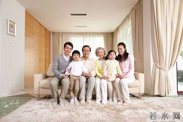 人老了才发现：凡是跟儿女住在一起的！90%以上最后都得翻脸