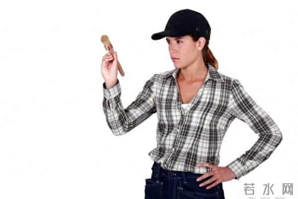 人有没有本事一看脾气便知，脾气越倔强、越硬的人，命越薄。