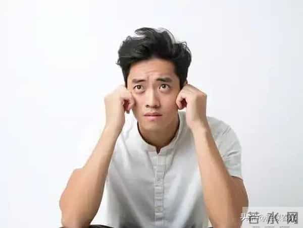 这个社会最大的信任危机已经出现：欠钱的人，觉得不还钱很无所谓