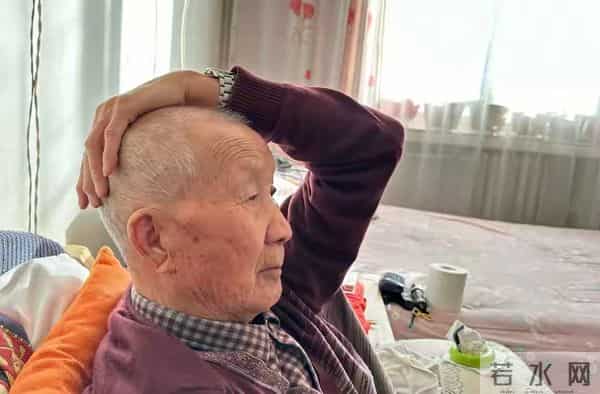 86年结婚，洞房夜竟是姐姐代替，她笑：反正都是你的