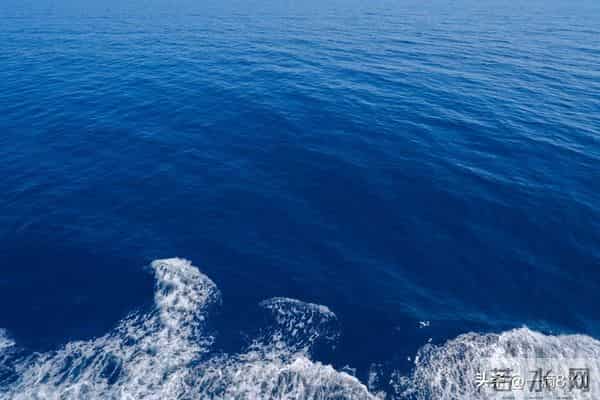 男女之间一旦发生了暖昧关系：一辈子也忘不了。