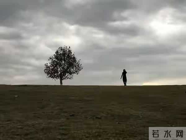 33岁女保姆直言：有偿陪床能接受，4个条件必须满足