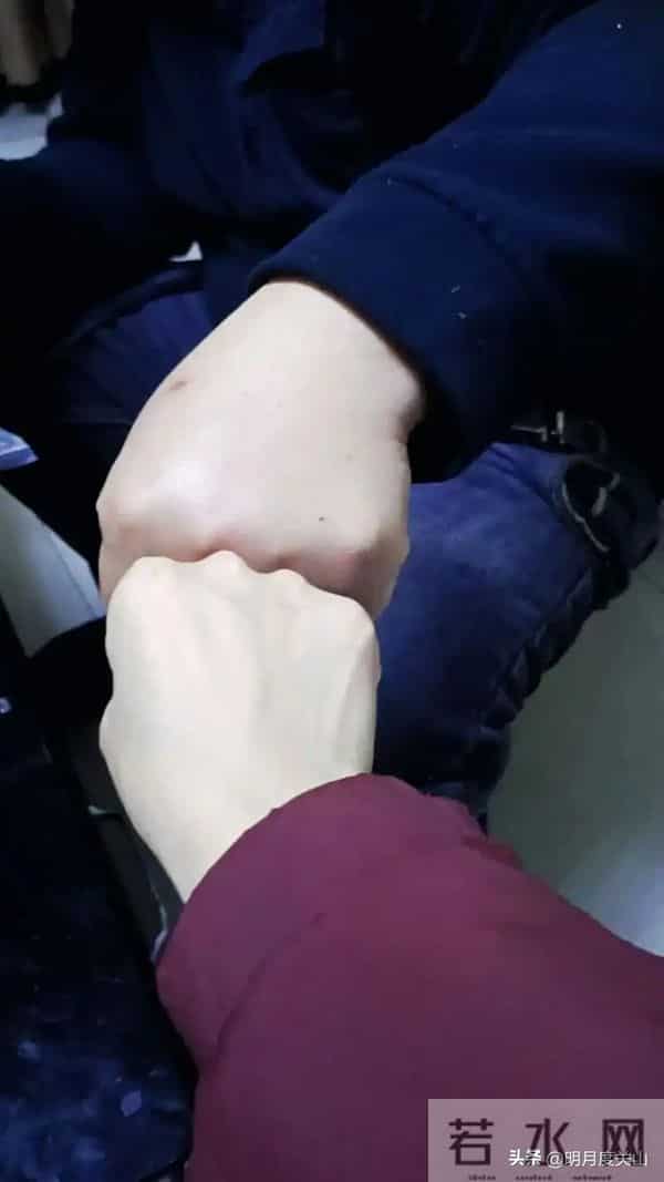 如何看待鲁山28岁女教师婚礼当日跳楼