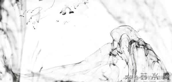 夫妻到晚年还挤一张床的，多半都是这三类人，你是哪一类呢？