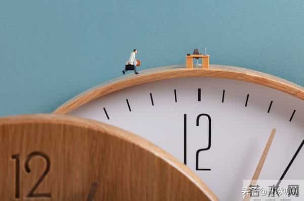 惊讶发现：不管有钱没钱，现在大多数人，都过着无聊无趣的生活