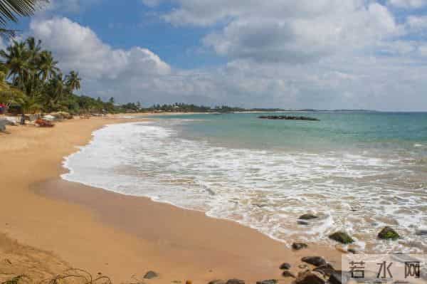 女人爱不爱你,身体语言很诚实