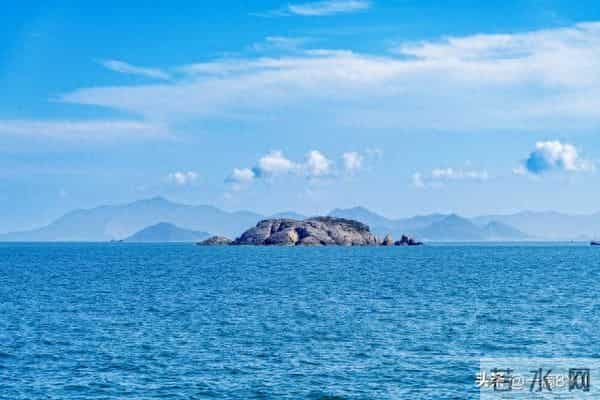 男女之间一旦发生了暖昧关系：一辈子也忘不了。