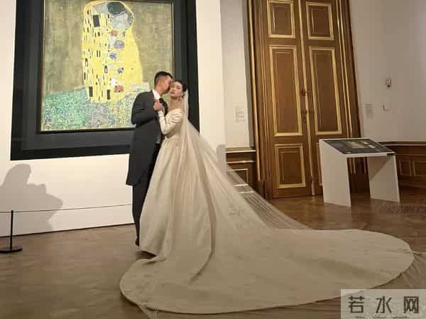 恭喜!香港知名豪门千金正式结婚,在维也纳某博物馆举办古典婚礼