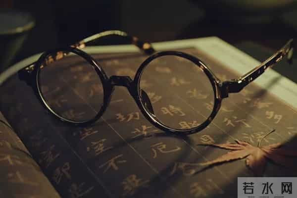 性格好的人，大多是因智慧高。不在烂局中证明自己，不把情绪对错当成胜负输赢