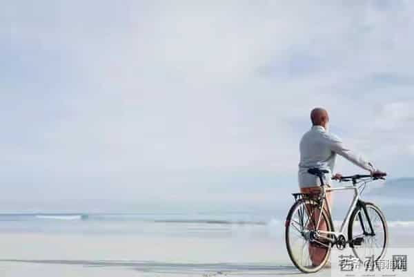 当你老了，发现子女都很讨厌你时，请记住了，这才是正确的做法