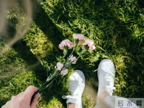 男人在不在乎你，看一件事心里就有数了