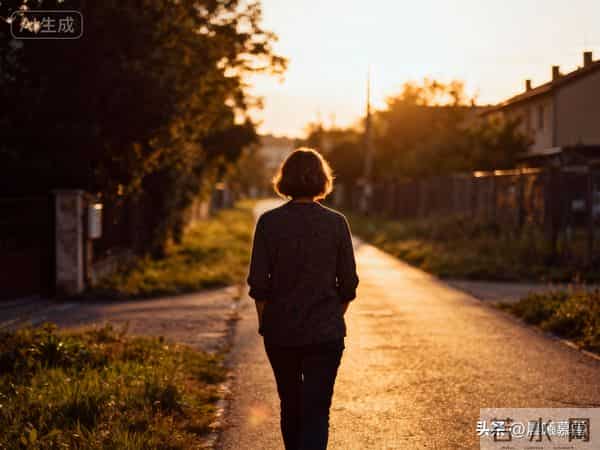 成年后才懂：父系亲戚与母系亲人，从来不是同一种存在