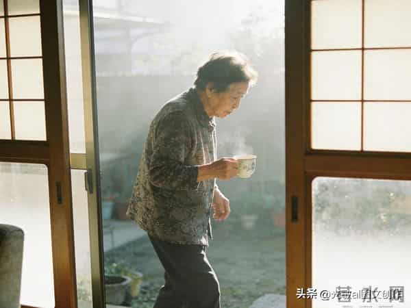 再孝顺，也不要为年过75的老父老母，做这4件事