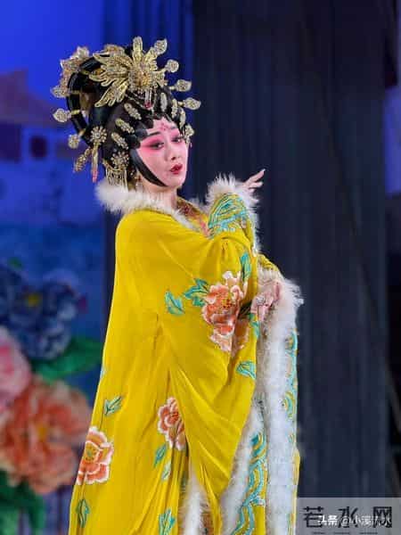 梁筠菱的粤剧艺术