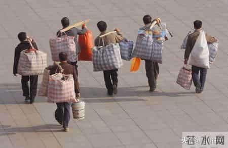 惊！农民工赞歌，郭德纲13年前的段子竟成真相：荒诞的尽头是现实