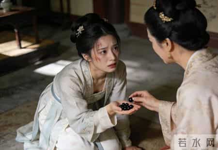 古代通房丫鬟太惨，白天伺候女主，晚上应付男主人，怀孕下场更惨