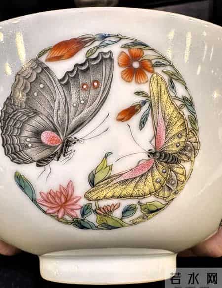 珐琅彩和粉彩同器才是真国宝，非常少见