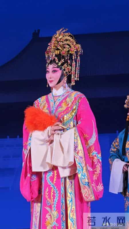 梁筠菱的粤剧艺术