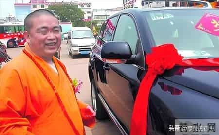 释永信如今，却和一桩惊天大案紧紧捆绑在一起