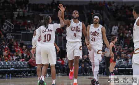 NBA12.17期：灰熊vs森林狼、骑士vs公牛两场小分能否顺利过关？