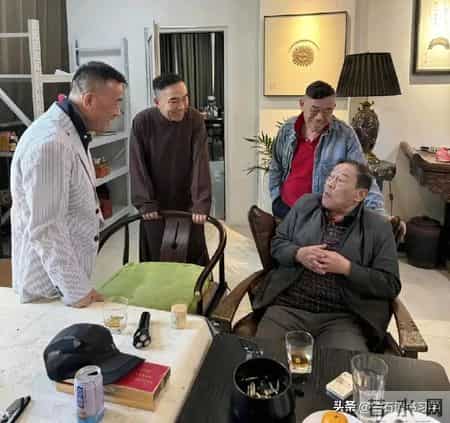 杨议，与大哥杨威有矛盾？刘伟受杨威委托去说和，被杨议撅了两次