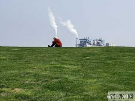 惊！农民工赞歌，郭德纲13年前的段子竟成真相：荒诞的尽头是现实