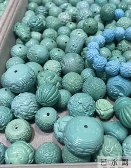 假绿松石都是什么做的？