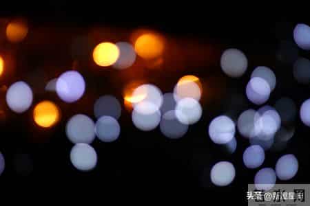 12月18号，星期四，生肖蛇，即将喜从天降