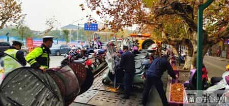 惊！农民工赞歌，郭德纲13年前的段子竟成真相：荒诞的尽头是现实