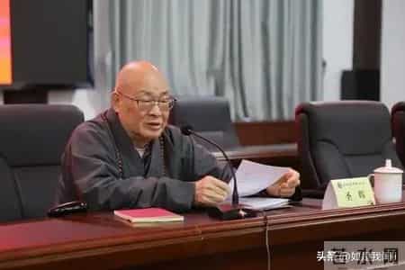 一代名僧圣辉法师：29岁出家，身兼多职，为我国佛教的代表人物