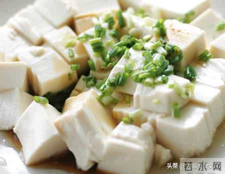 今日农历十月三十晦日！民俗讲究：3不做3要吃，辞旧迎新纳福运