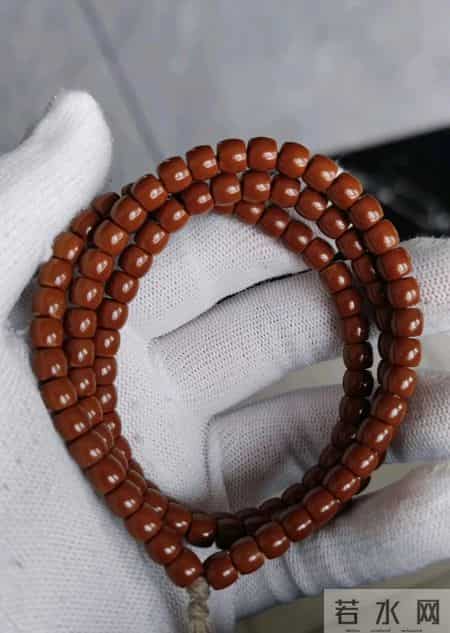 从几千到过万！敢玩这种手串的，都不差钱！