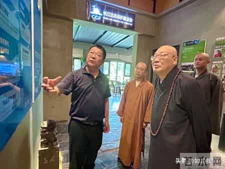 一代名僧圣辉法师：29岁出家，身兼多职，为我国佛教的代表人物