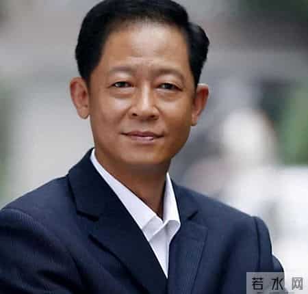 王志文这封信上的钢笔字行书真带劲!妥妥的书法家水平!