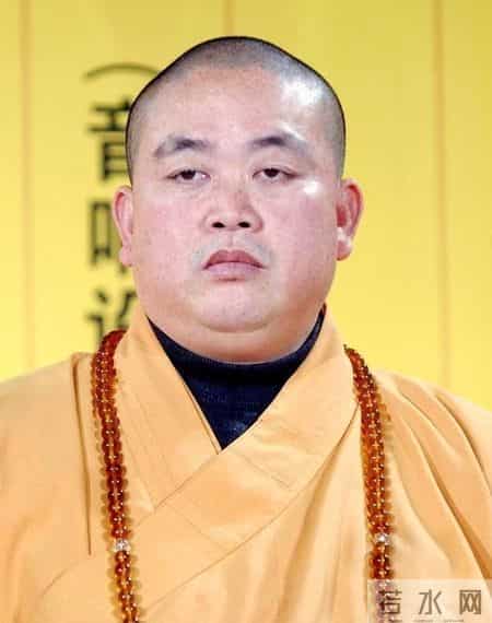 拔出萝卜带出泥！释永信全家的老底被扒，原来他才只是冰山一角！