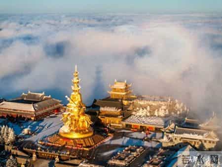 峨眉山金顶普贤菩萨像三大未解之谜！2008 重建曝佛光昼夜显现事件