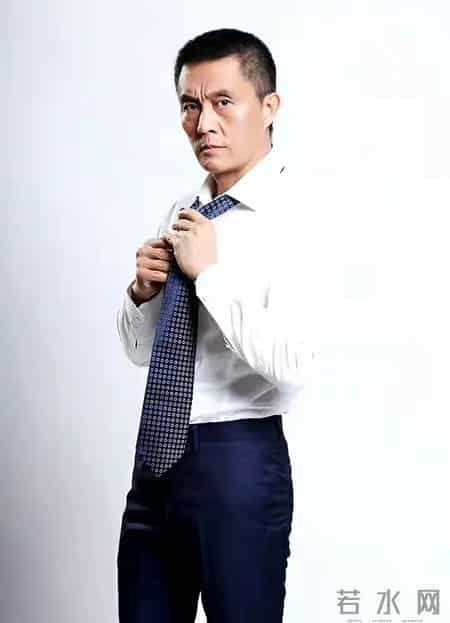 常戎这辈子最正确的决定，就是和王菁华分手，娶了小他17岁的张远