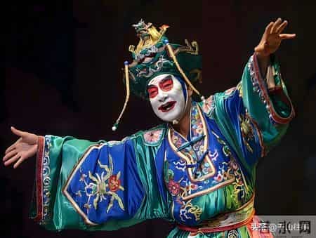 惊！农民工赞歌，郭德纲13年前的段子竟成真相：荒诞的尽头是现实