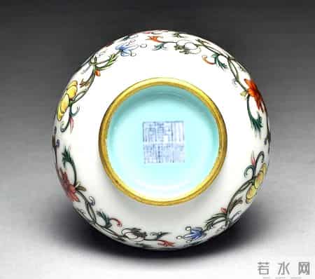 清代瓷器明明"遍地都是"，为何拍卖动辄上亿？