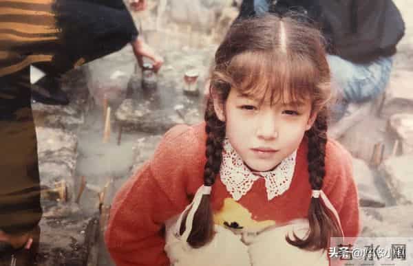 邱泽许玮甯婚礼曝光！大摆40桌，44岁邱泽造型被吐槽，林心如被问