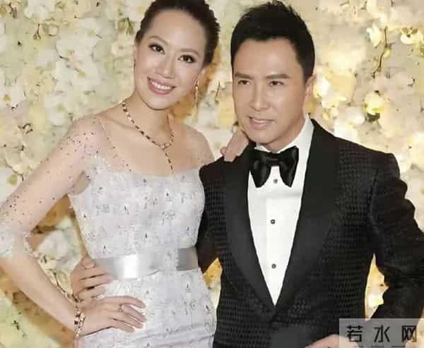 甄子丹老婆ins发文蛐蛐“香港火灾”，遭质疑后，在微博发文道歉