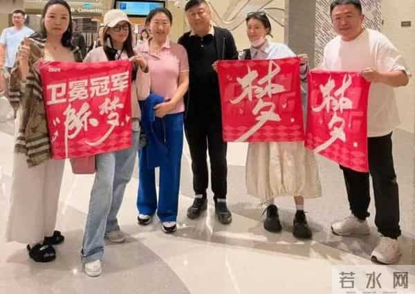 葛夕没说错，离婚10个月，黄圣依的13岁儿子，如今成她的“救赎”