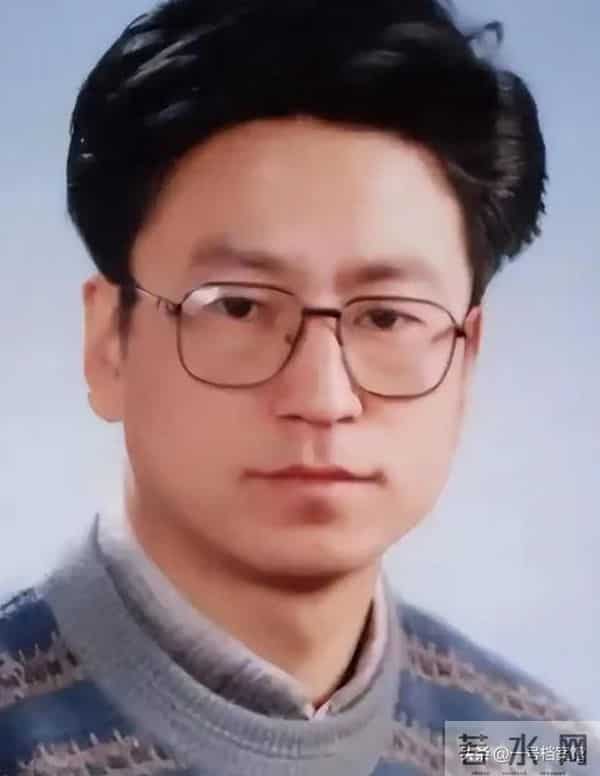 “央视一哥”白岩松，被“病痛”折磨曾多次想不开，令人唏嘘