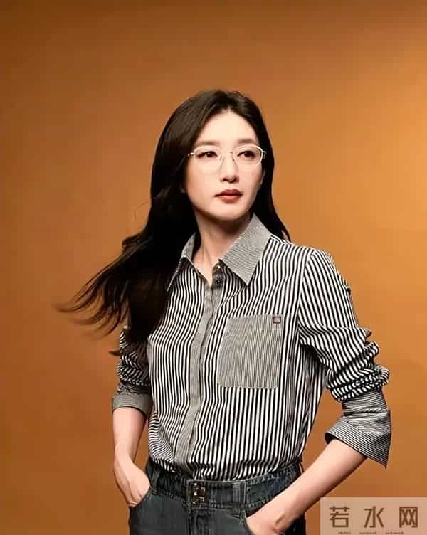 39岁江疏影罕见露面，形象大变！这半年，她究竟经历了什么？