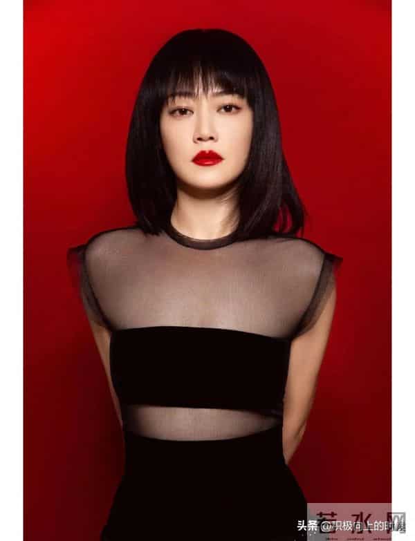 谭卓｜性感透视蕾丝穿搭