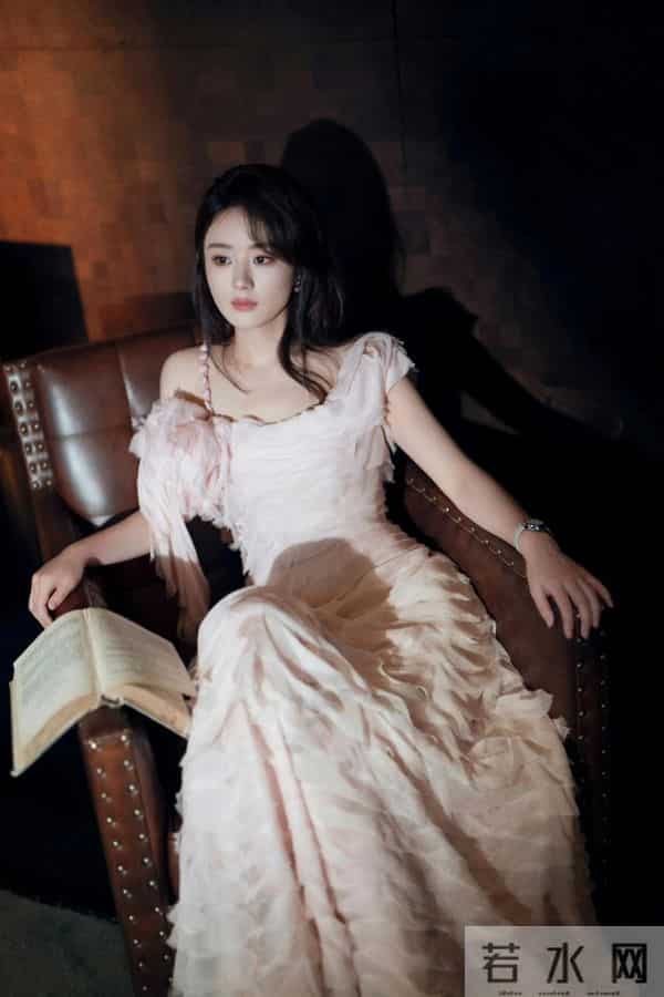 赵丽颖性感大长腿