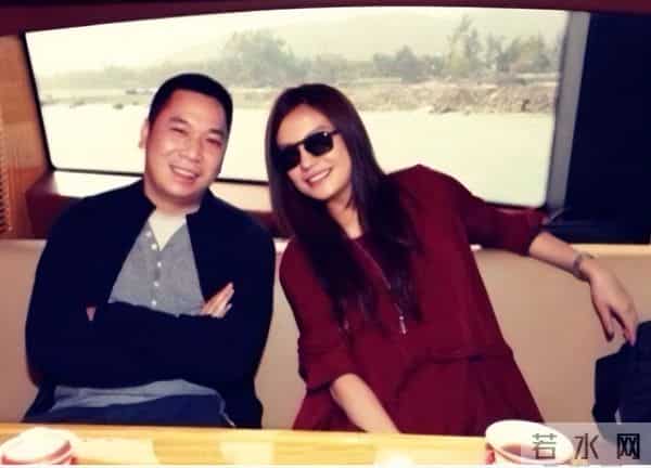 赵薇复出梦碎，前夫表弟被捕，离婚真相藏不住了！