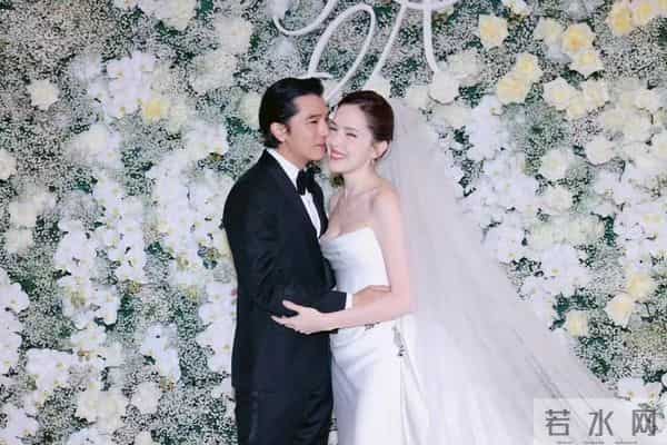 邱泽许玮甯婚礼誓词像偶像剧台词，林心如霍建华夫妇等众星出席