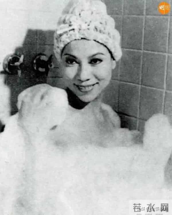 91岁TVB老戏骨被曝低调离巢，已被TVB官网除名，双方合作逾半世纪