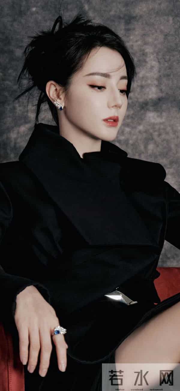 迪丽热巴高清壁纸｜美神降临